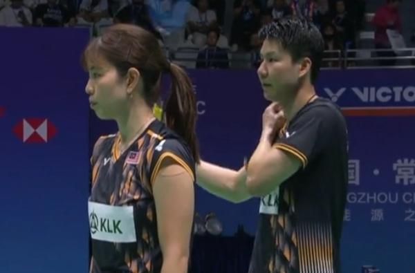 凤凰组合逆转夺冠!2-1赢下决赛重返世界第二避免三连败(图2)