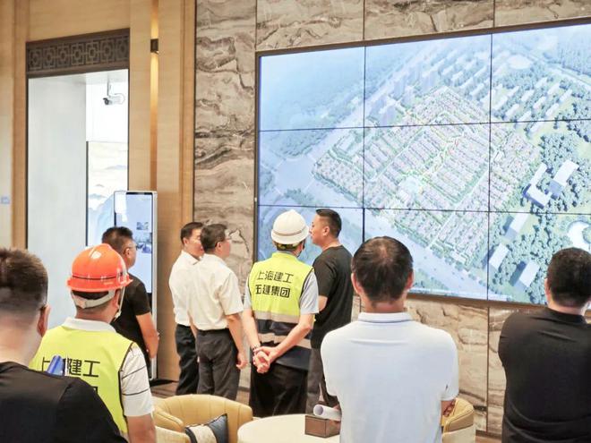泰禾海上院子最新动态-奉贤领导『泰禾海上院子』视察指导保交房(图5)