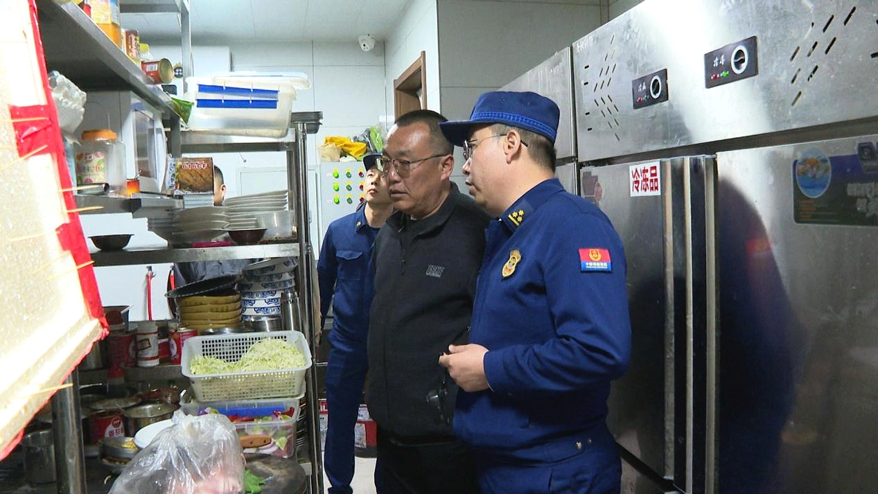山西广灵多部门开展餐饮场所错时检查(图3)