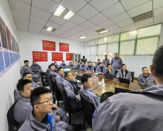 Kaiyun体育网站：重庆水泵市场部开展“锻造营销利刃决胜2025！”专题培训(图1)