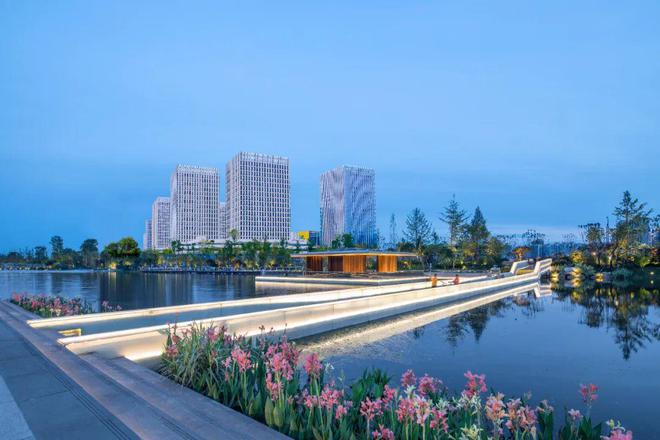 抢占城市新中心成都高新南区办公选址指南(图13)